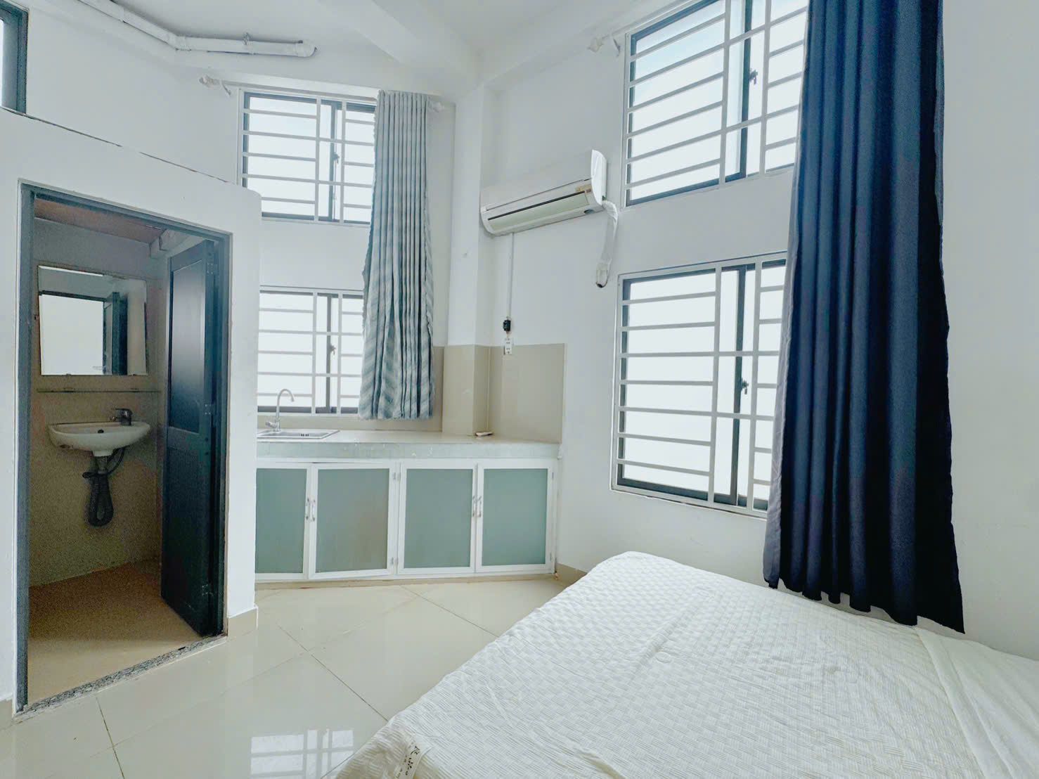 Thumbnail P201: 4.200.000( 15/6 trống ) - Hình 5