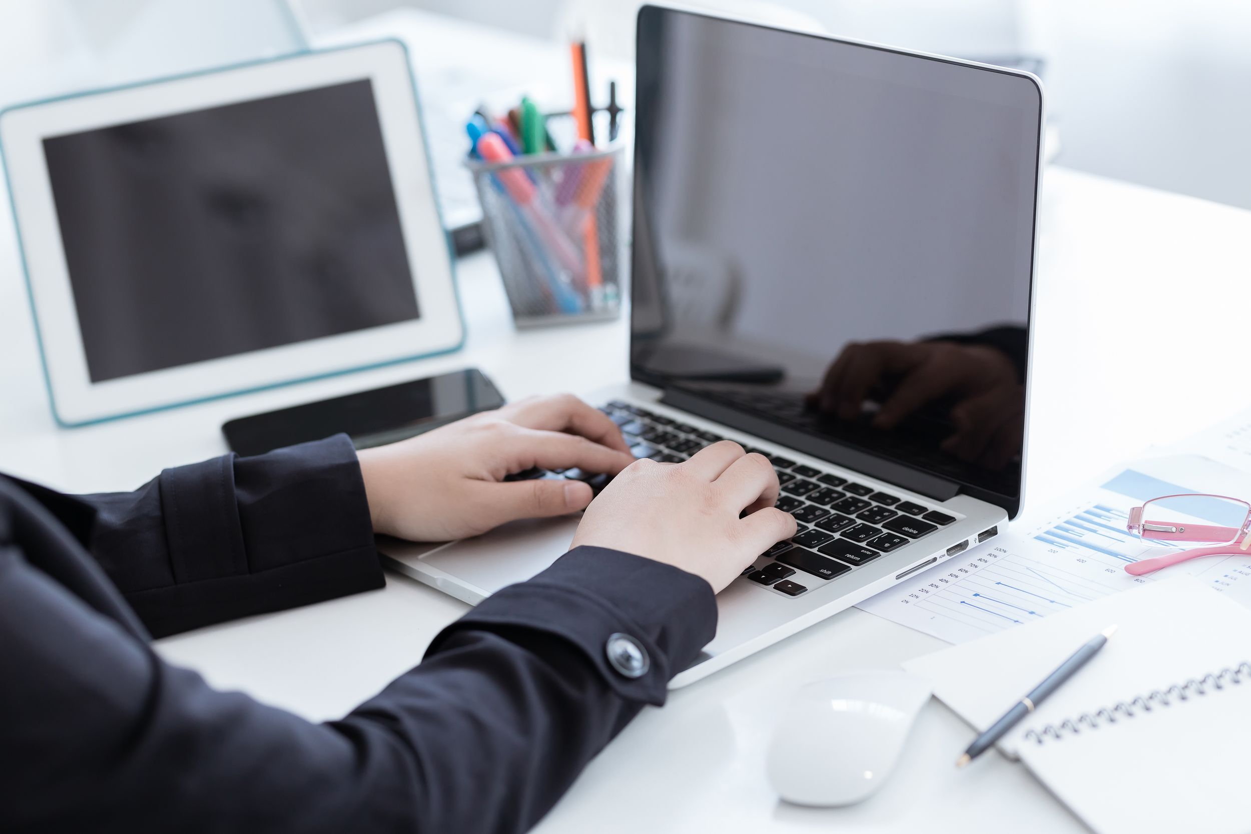 Shutterstock 1689680935