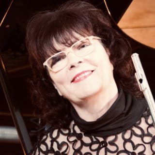 Photo of The Flautist  Eileen Gilligan, Flute teacher in Flagstone, QLD