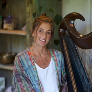 Photo of Hayley Erin, Harpist, Harp teacher in Verrierdale, QLD