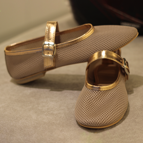 Aros sobre mesa (antes)