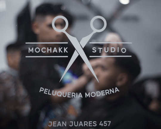 Taza de café ambientada (intermedia)