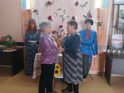 Выставка творческих работ «Через культуру видим мир»