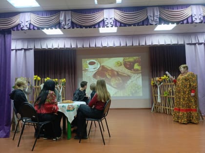 Фольклорные посиделки «Праздник русского пирога»