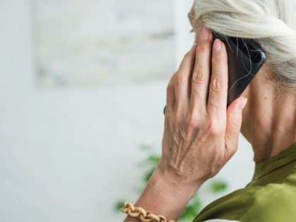 71-летняя пенсионерка из Алексина перевела мошенникам 795 тысяч рублей.