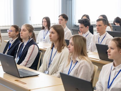 Тульские школьники познакомились с профессией тестировщика