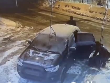 Житель Алексина, устроившего стрельбу у местного бара в День защитника Отечества, попросил судить его не за покушение на убийство, а за хулиганство