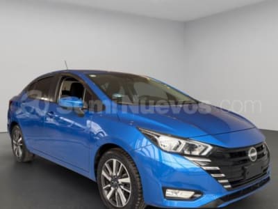 Nissan Versa — foto 1