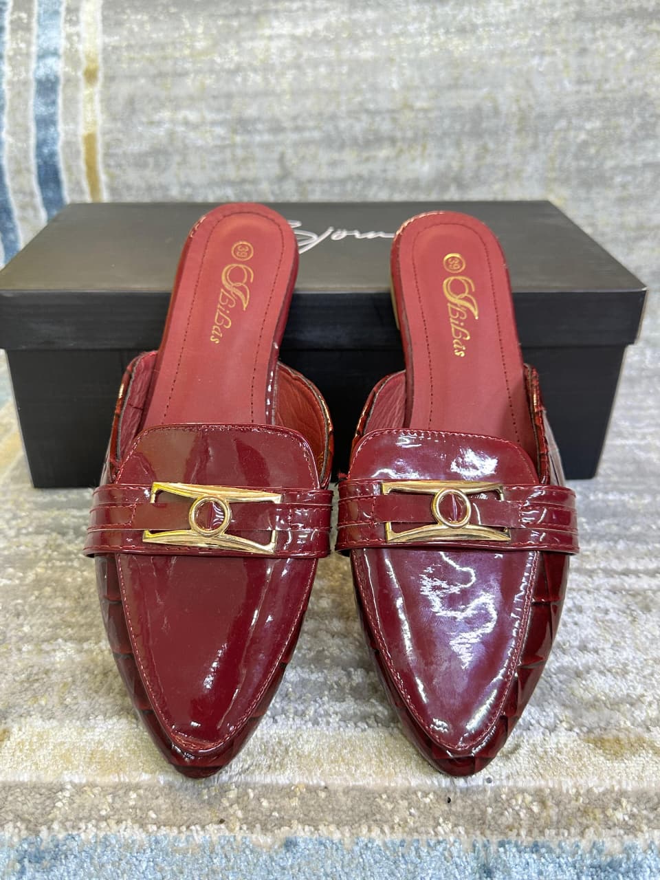 Maroon