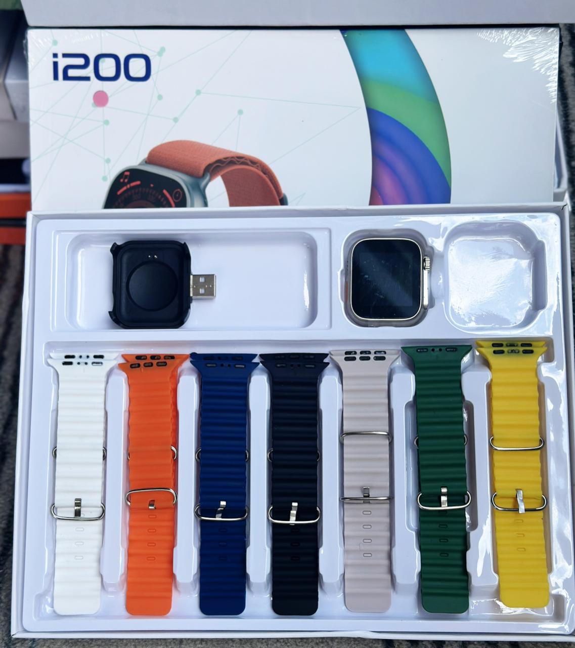 i200 Ultra Smart Watch