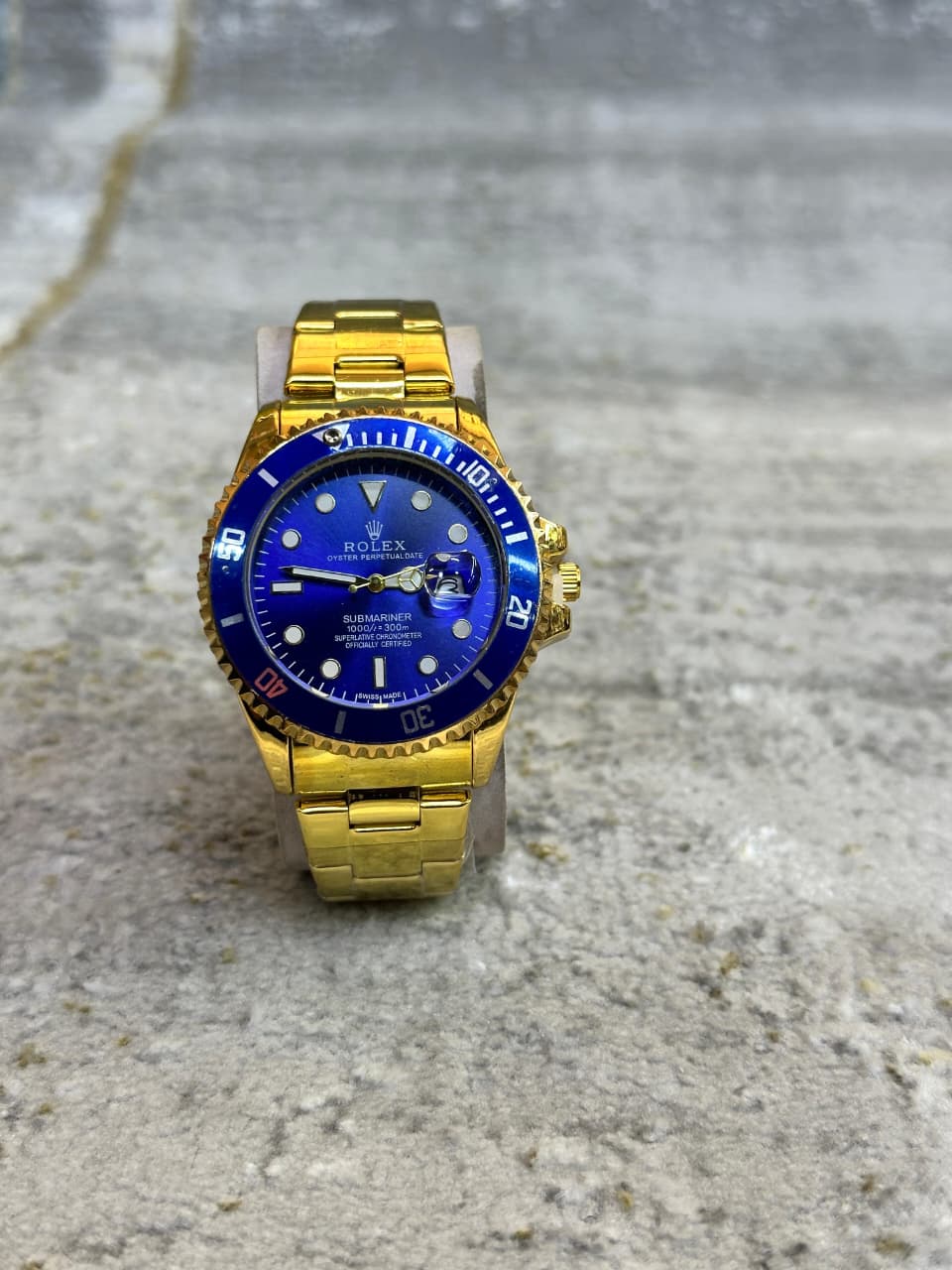 Luxury Gold Submariner Style Wrist Watch (Blue Dial)