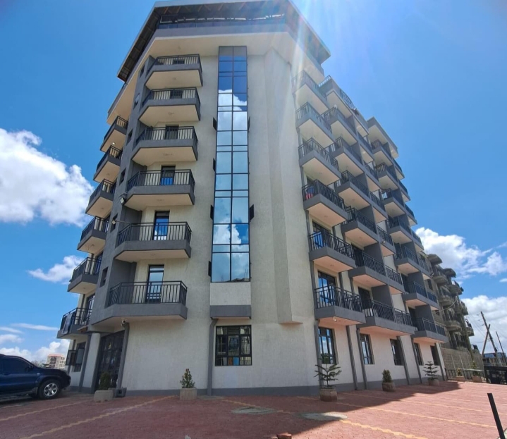 Brand New Apartment Block – Thika Location: Thika Area (2nd row from tarmac) Plot Size: 46 × 82 ft