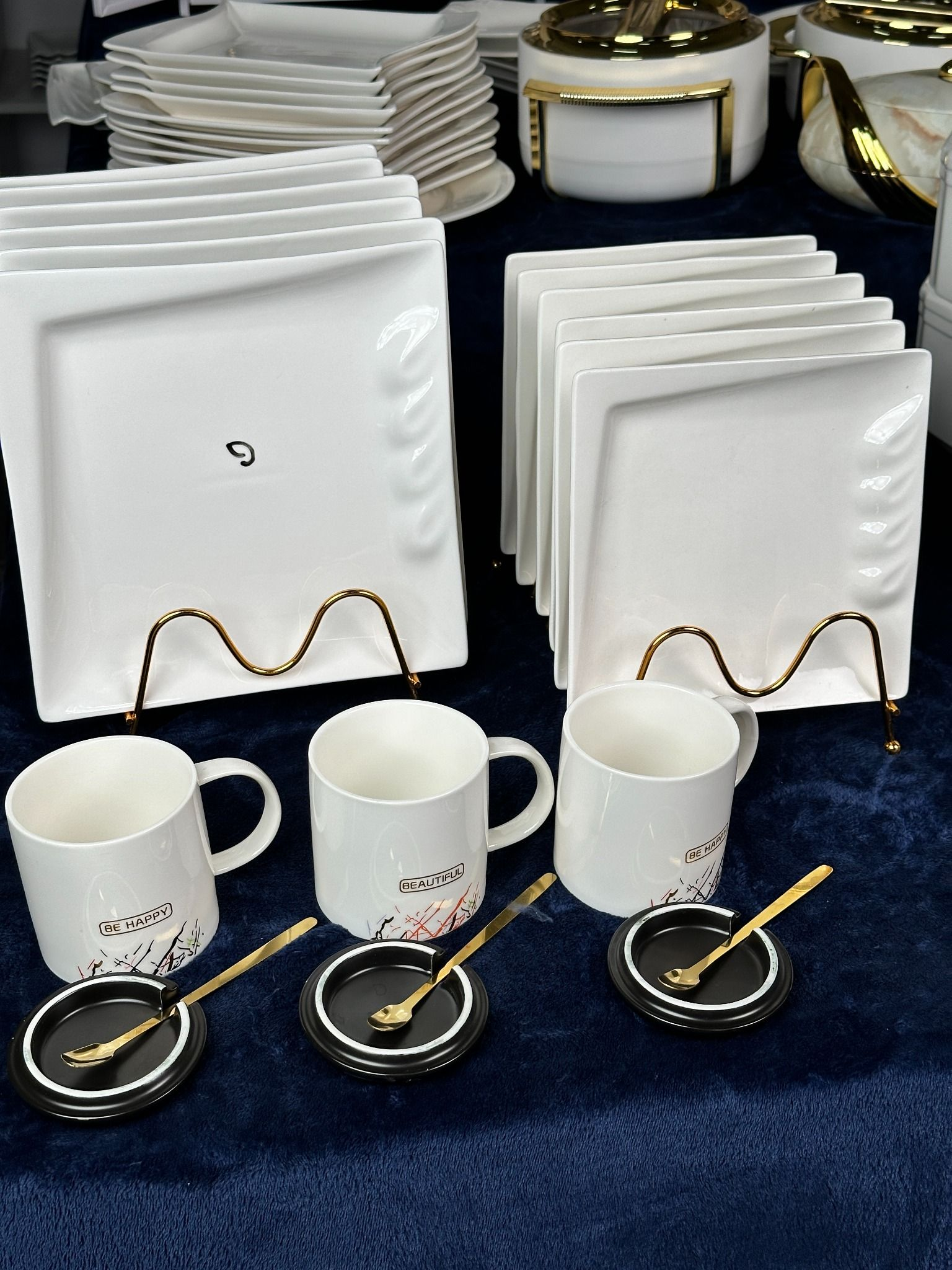 Zawadi Full Dinner Set – 16 Pieces