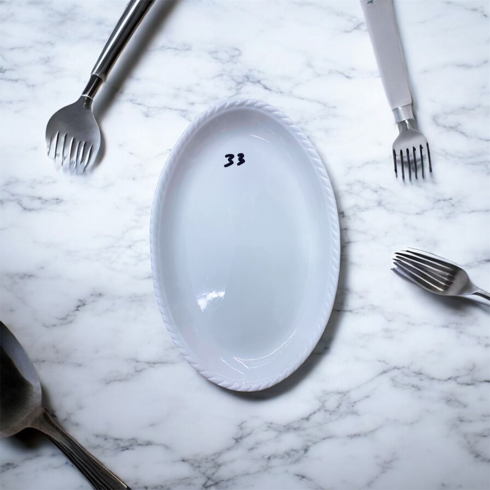 H33 12-Inch Fish Serving Tray