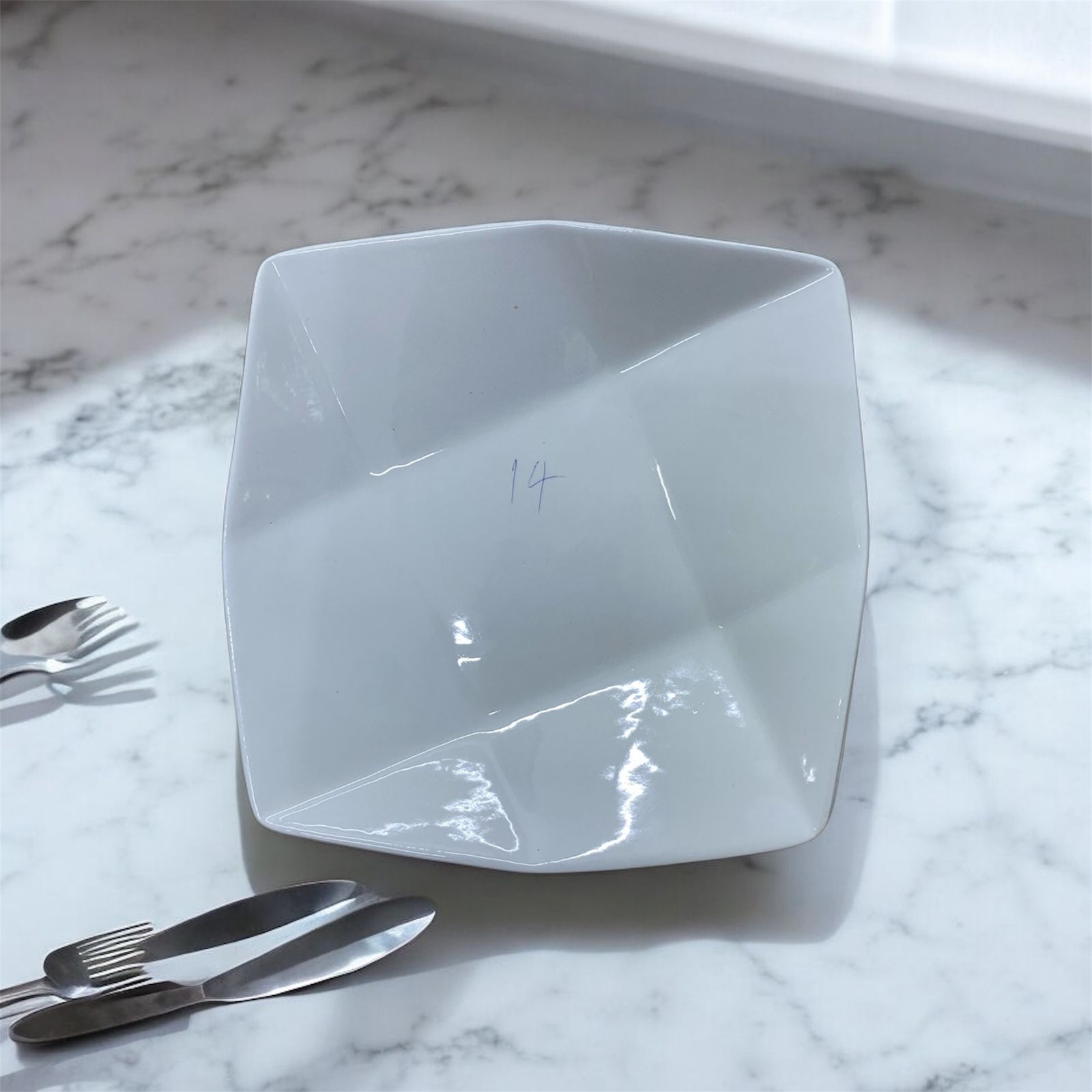 H14 9-inch nine Grid Dish