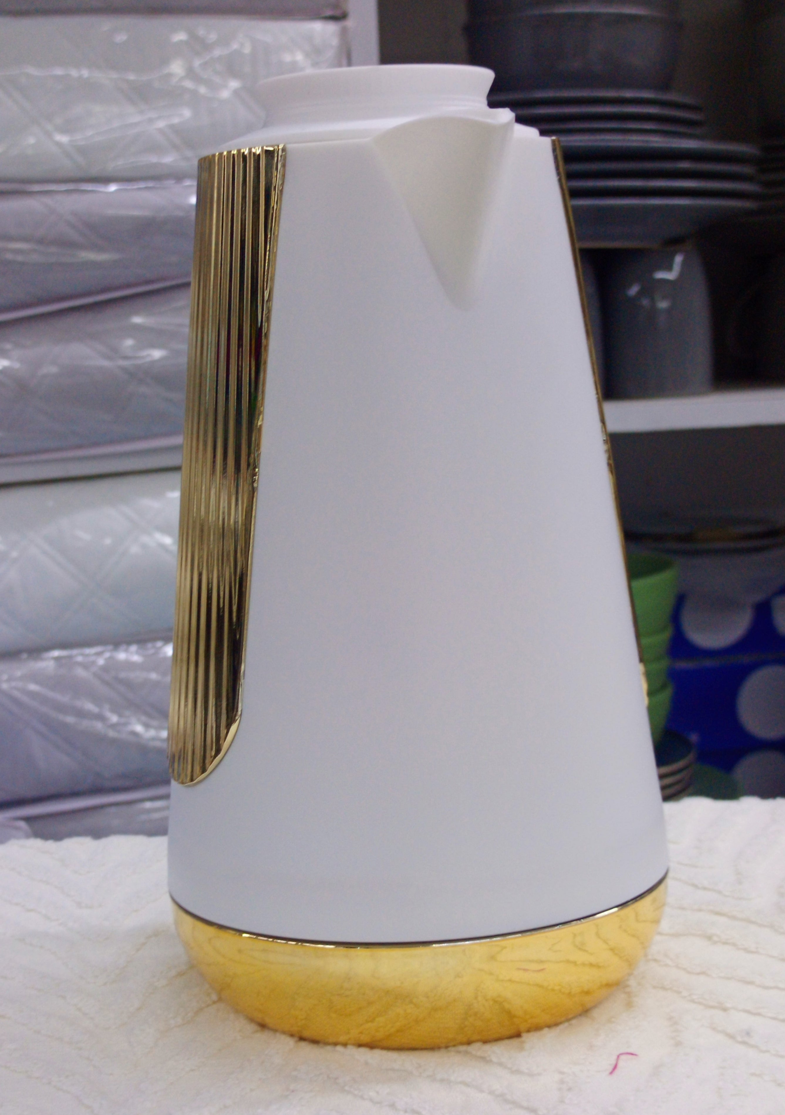 Regal Taste of Life Vacuum Jug Flask