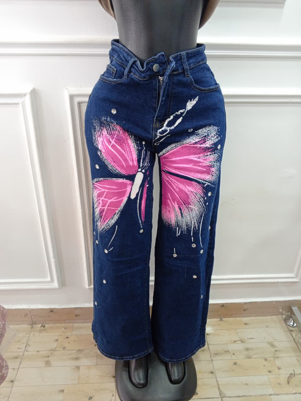 Wide-Leg Denim Mummy Jeans