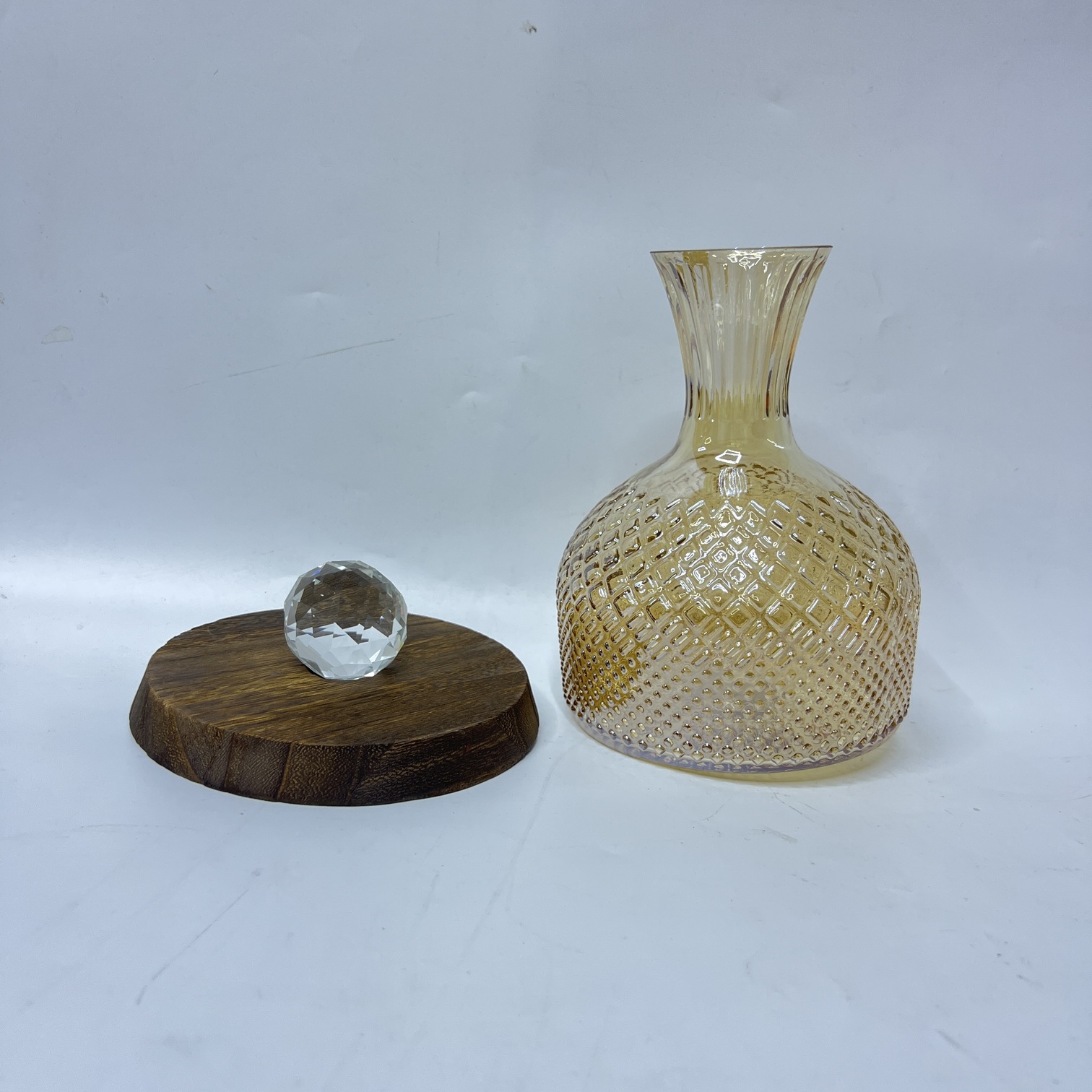 Image of Rotating Crystal Wine Decanter-Q5529-1H