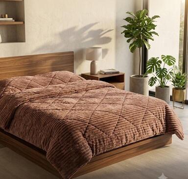 Image of Luxury Faux Fur 6×6 Duvet Set