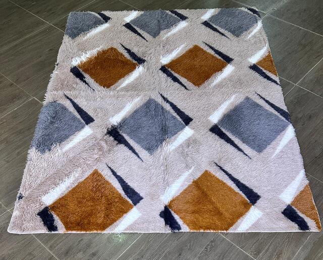 Image of Fluffy Shag Area carpets (5×8)