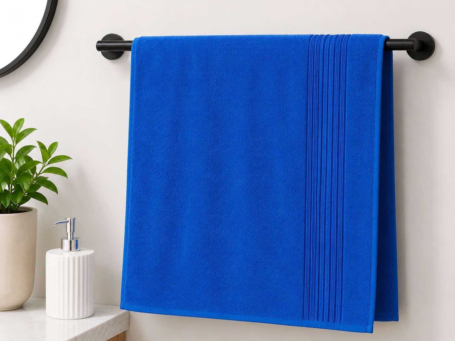 Image of Luxury Colored Cotton Bath Towels