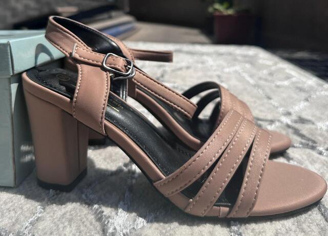 Image of Mare Jasmin Block Heel Ankle Strap Sandals