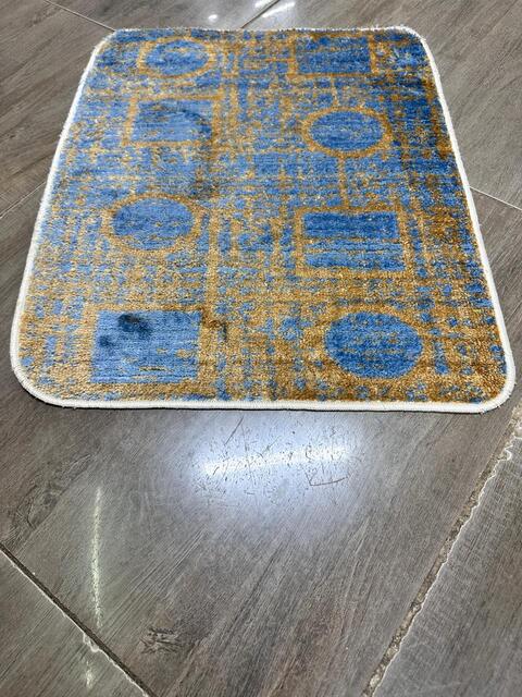 Image of Modern Plush Floor Carpet Mat
