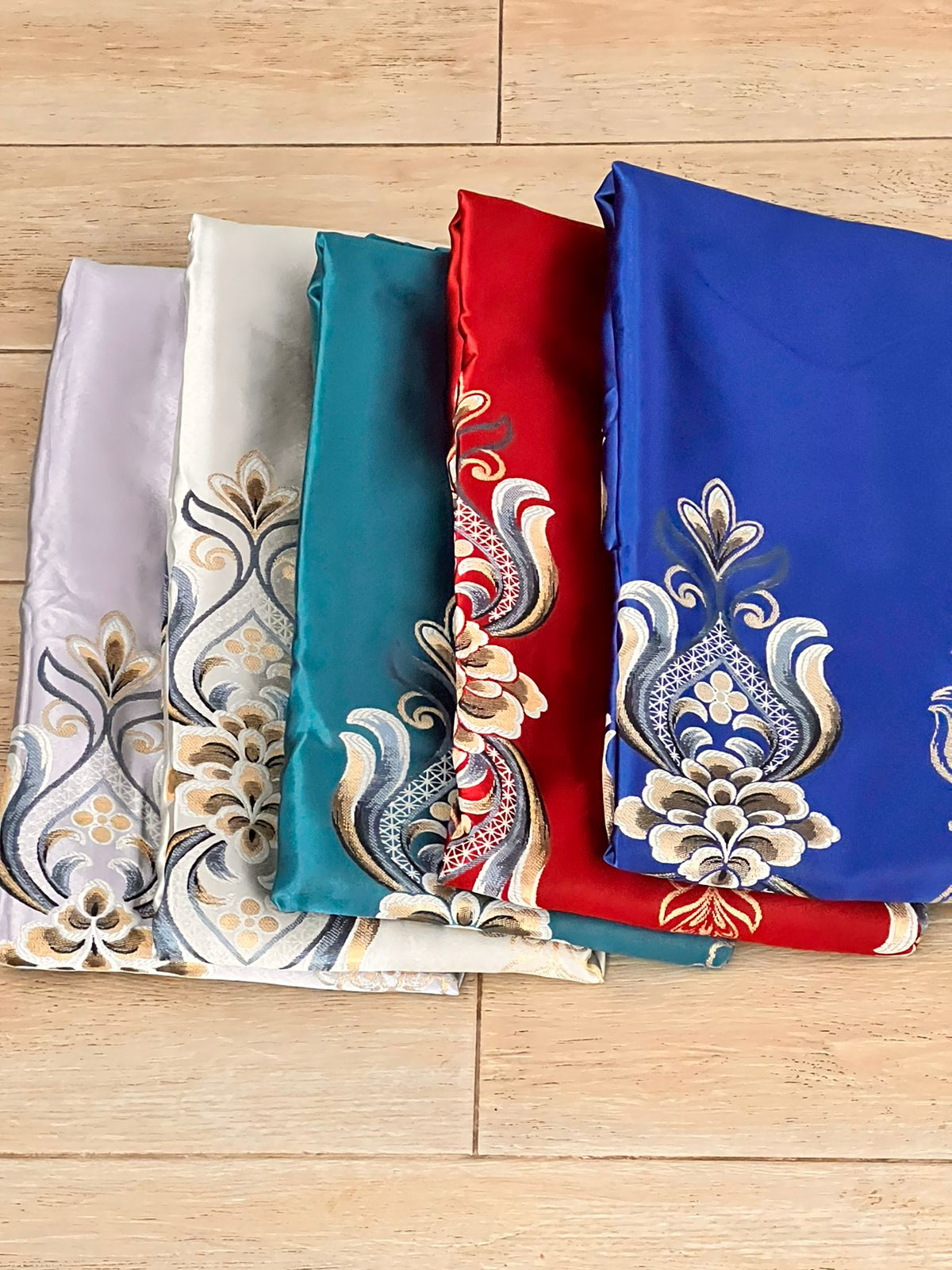 Image of Curtains #002