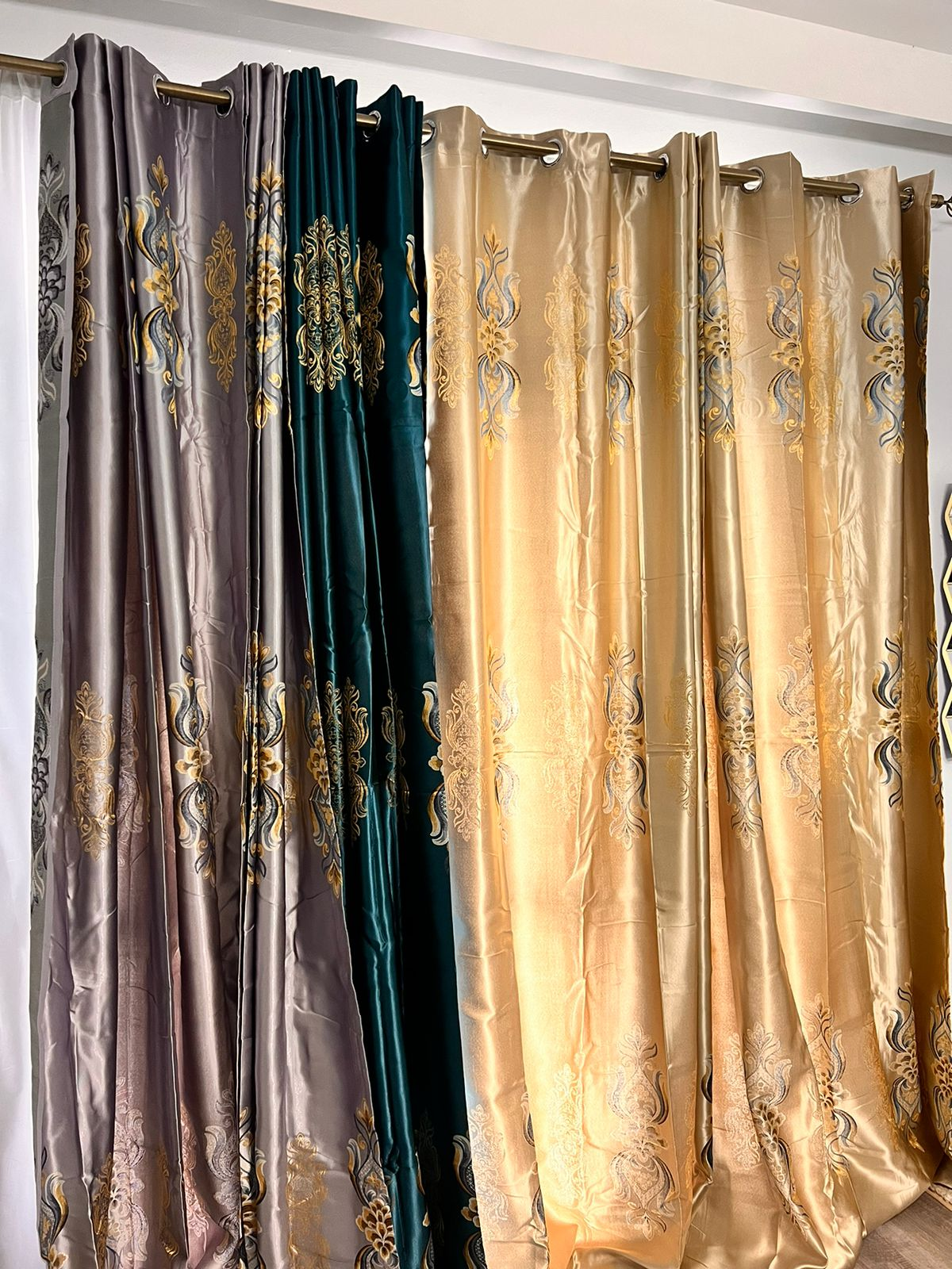 Image of Curtains #002