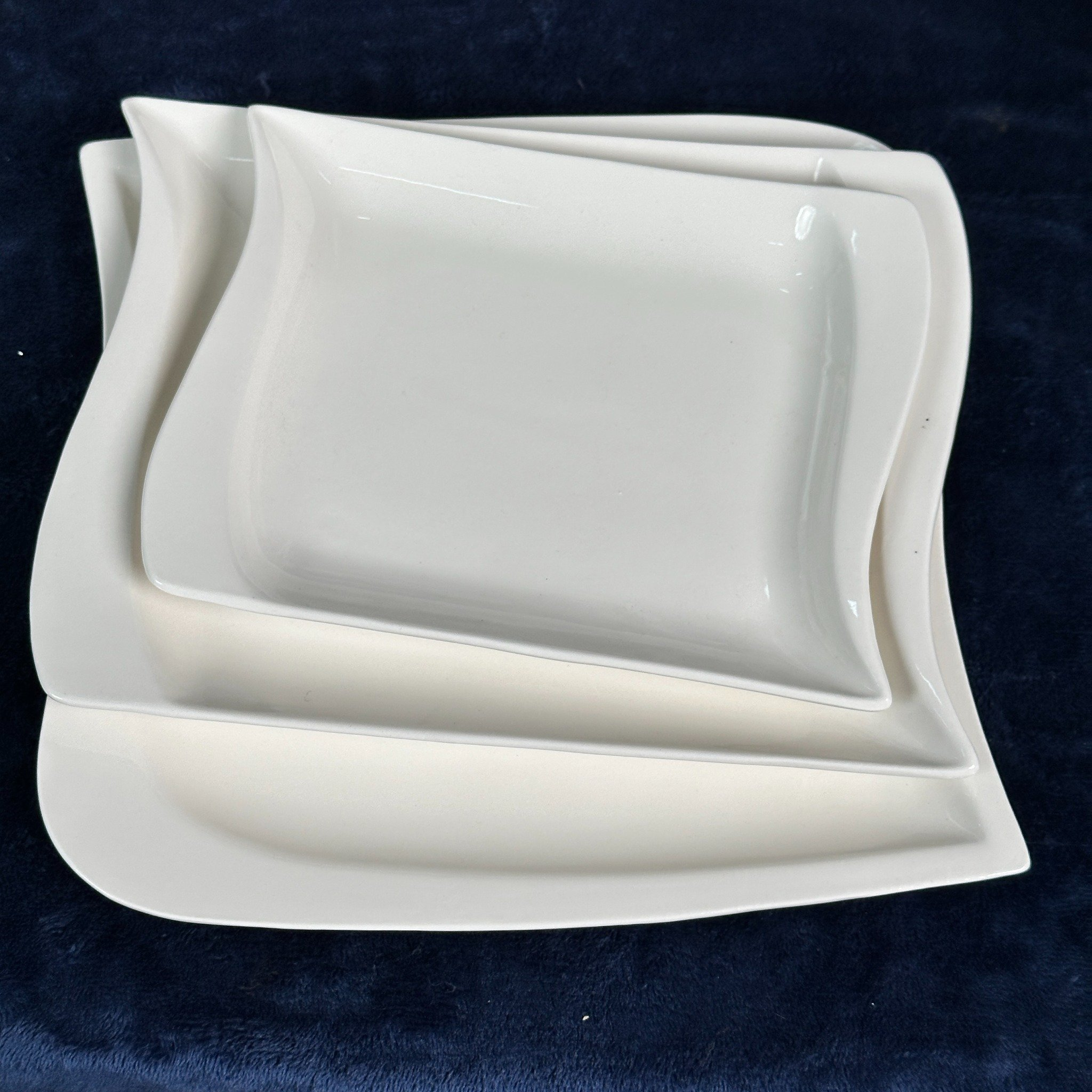 Image of Melissa Dinner Set DX 0588 & DX 0617 – 16 Pieces