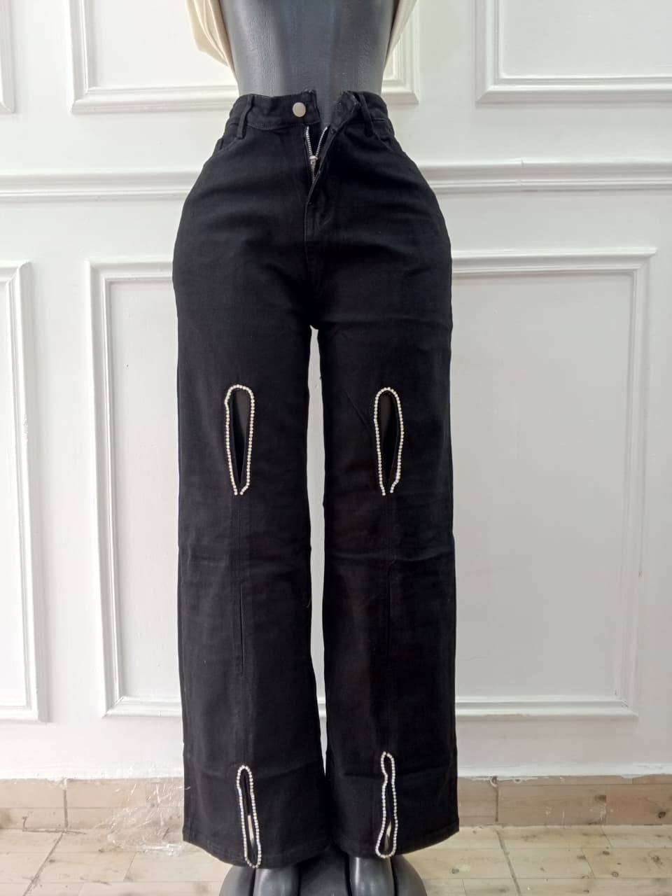 Image of Wide-Leg Denim Mummy Jeans