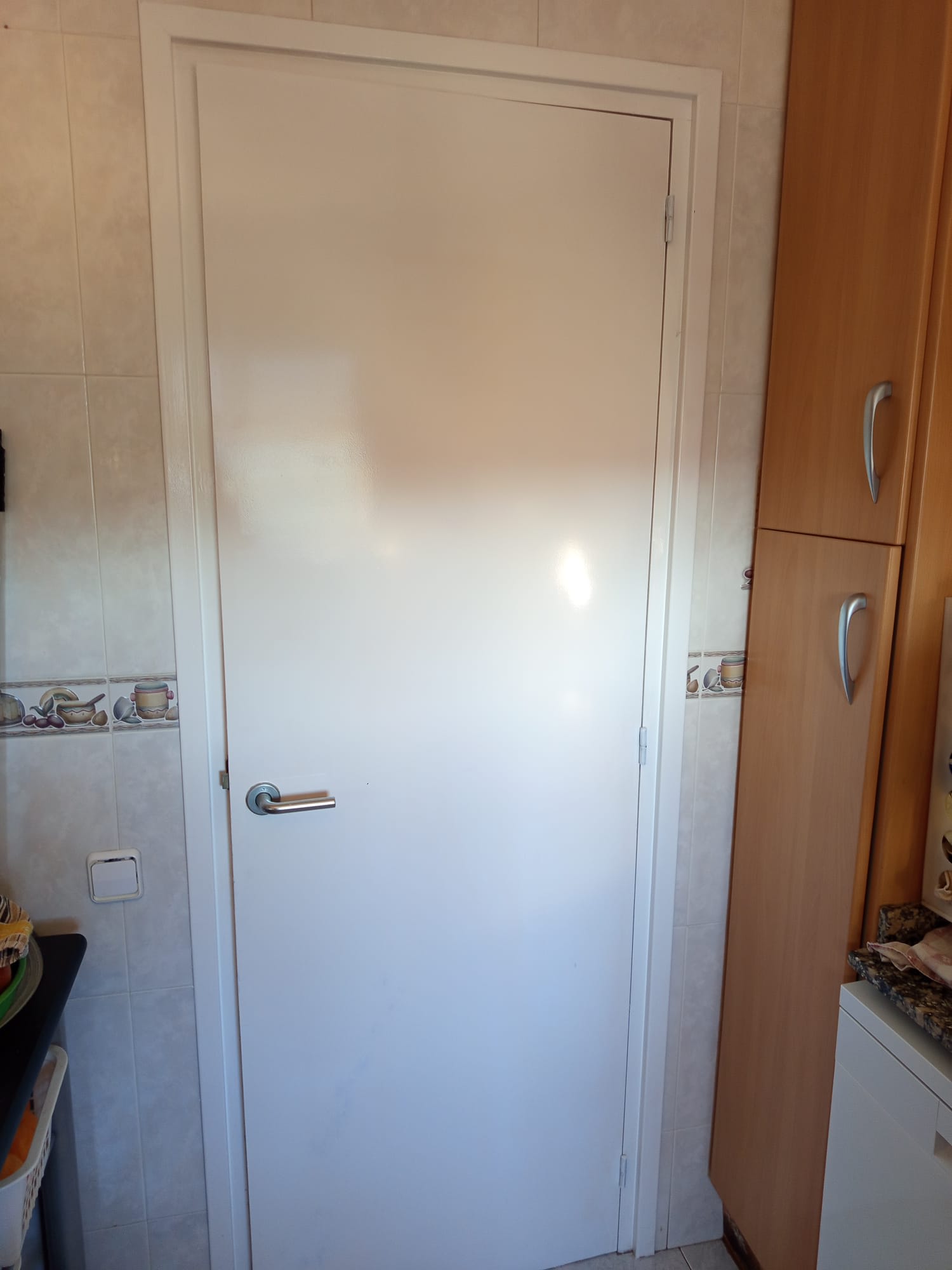 Imagen 6 de Pintura de paredes, techo y puertas