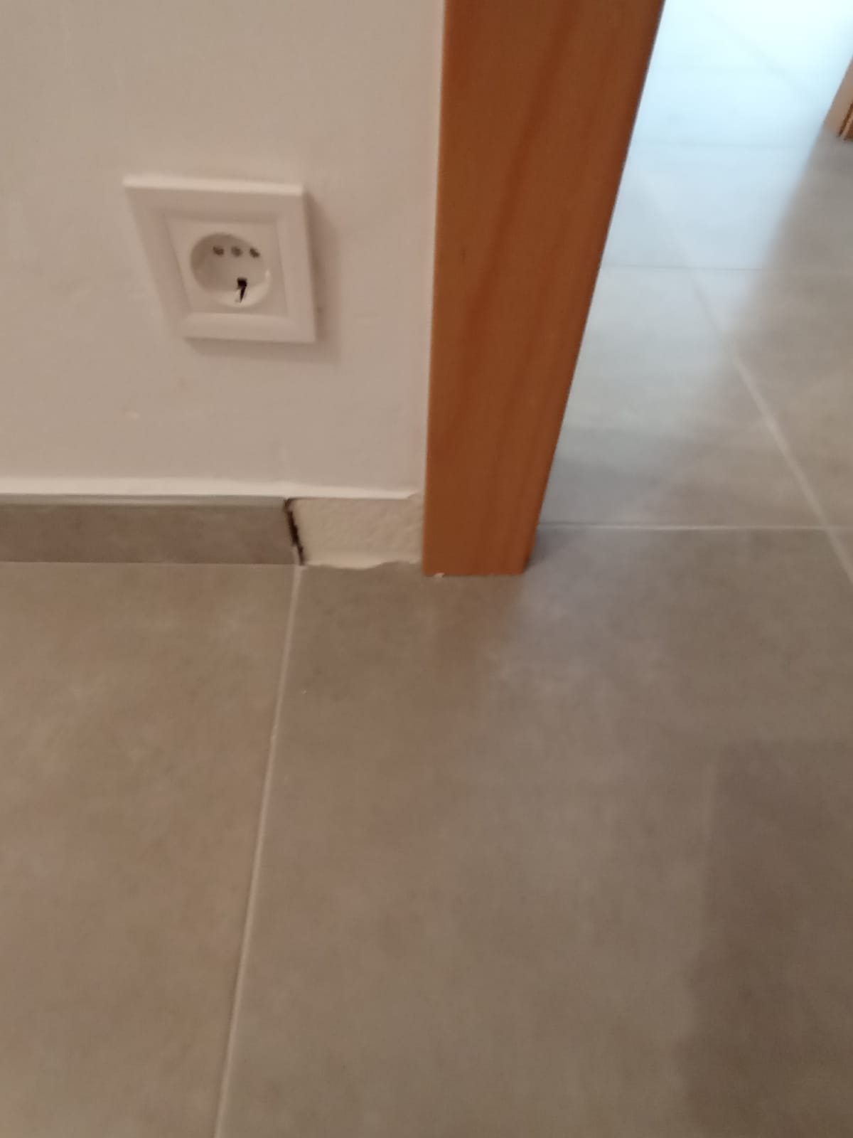 Imagen 11 de Mantenimiento de suelo en piso unifamiliar