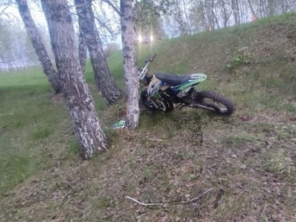 В Курганской области мотоциклист без прав погиб в аварии
