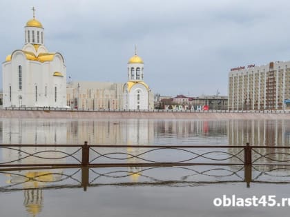 В Кургане река Тобол продолжает убывать