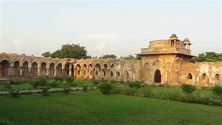 Champaner-Pavagadh Archaeological Park 5