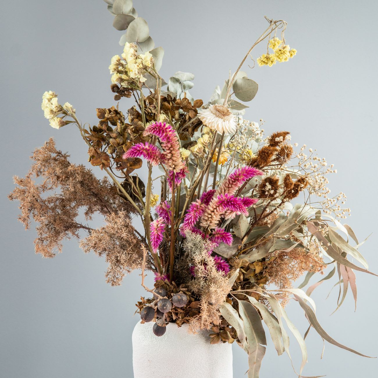 Dried flower frame