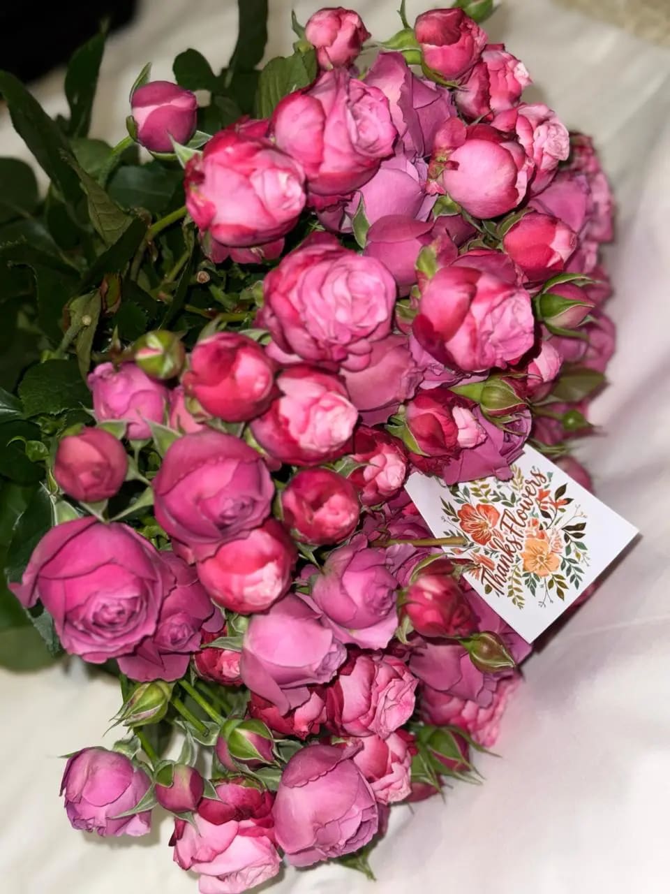 Luxurious spray rose bouquet