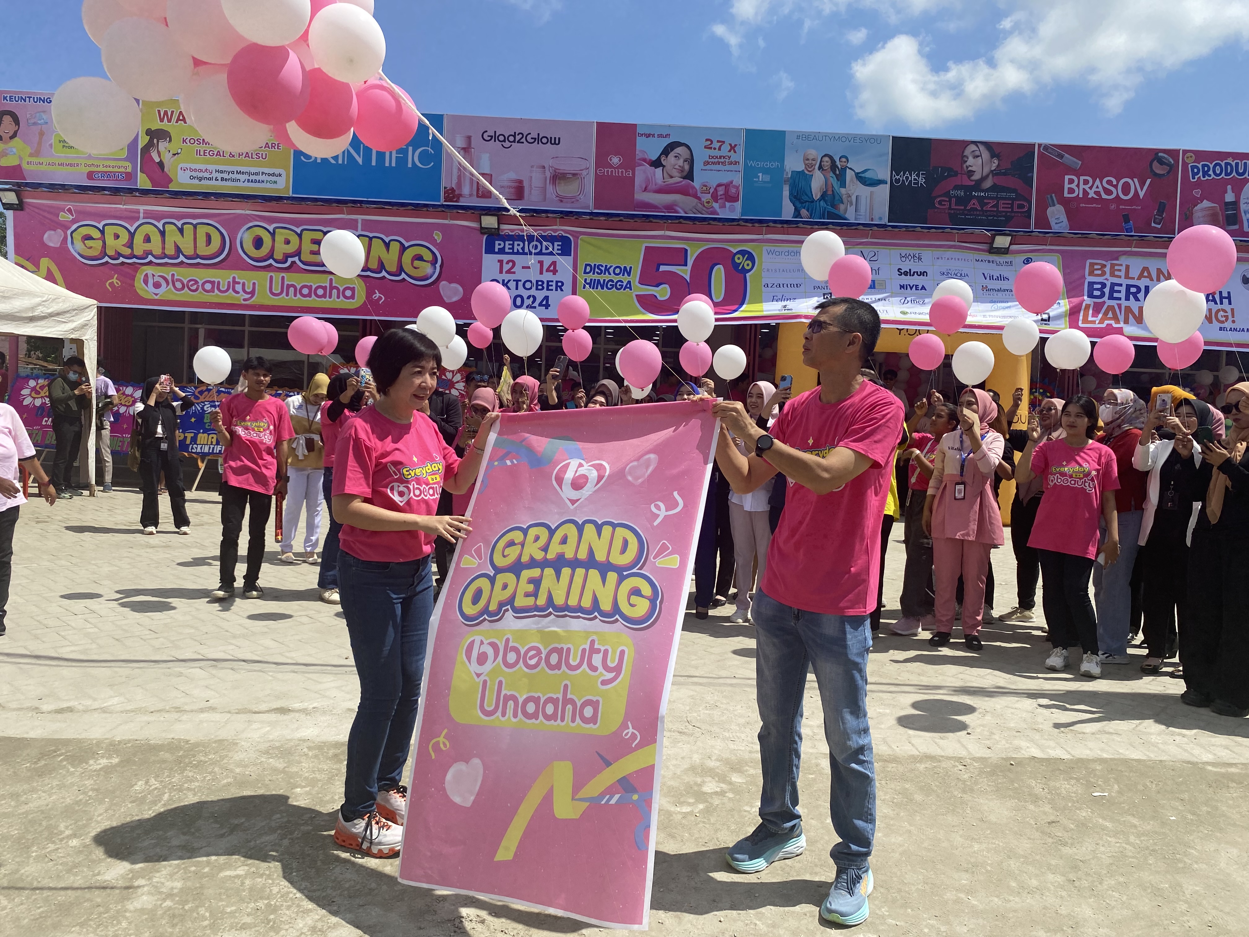 Grand Opening Outlet Baru