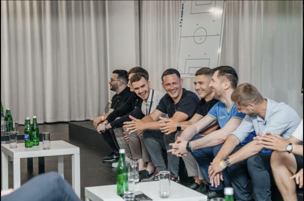 Презентація на сцені