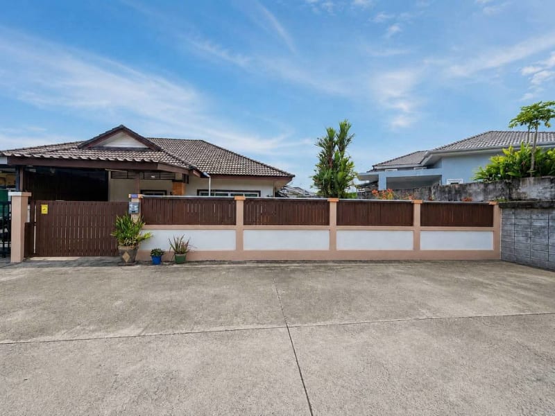 สุริยะพร เพลส — 2-bed house for rent in Chalong, Phuket — photo 1