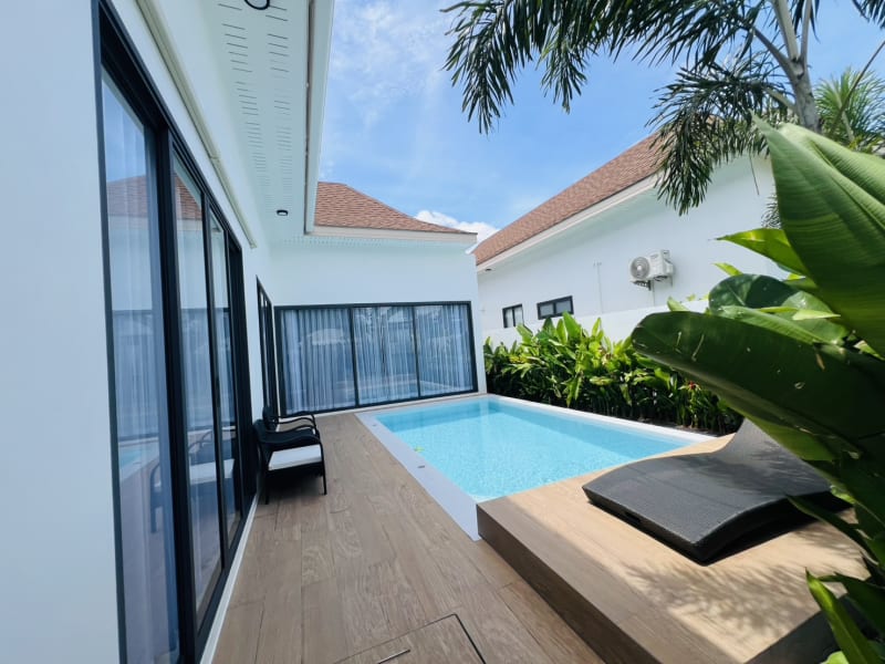 Villa Avenue — 3-bed villa for rent in Chalong, Phuket — photo 1