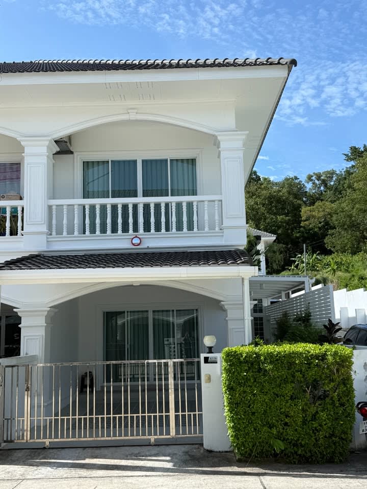 Chonlakan Delight Village — 2-bed townhouse for rent in Ratsada, Phuket — photo 1
