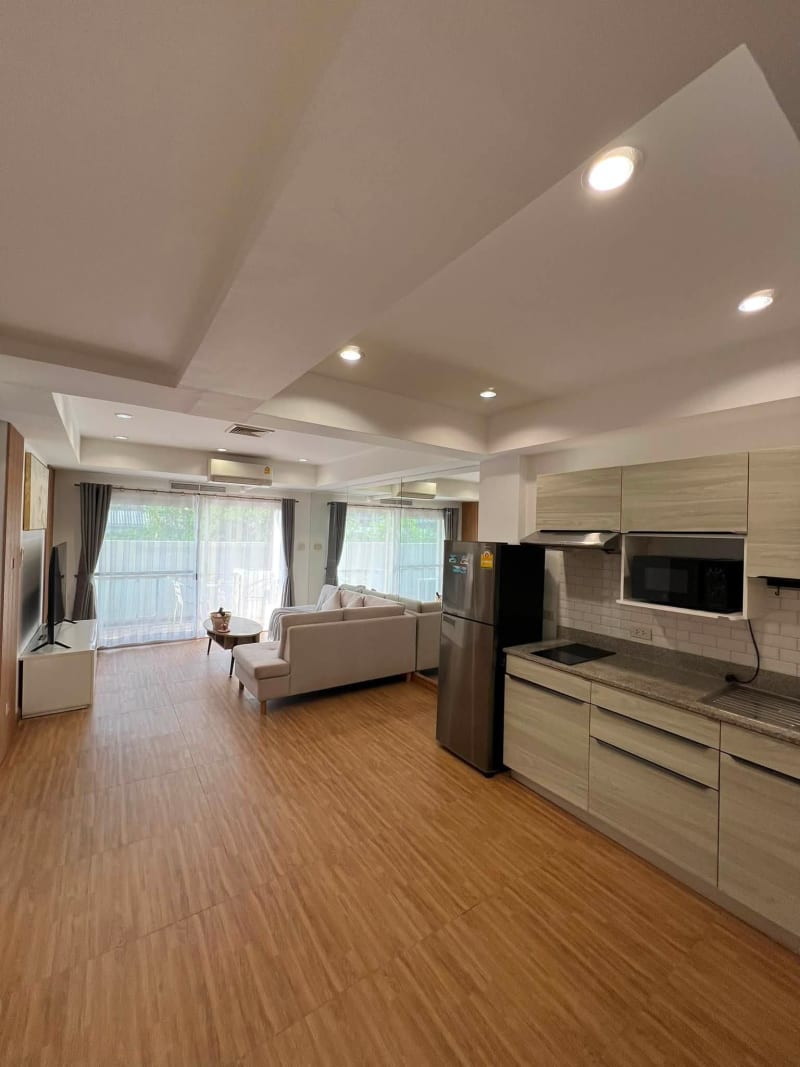 1BR Commercial Building — 1-bed commercial building for rent in Rawai, Phuket — photo 4