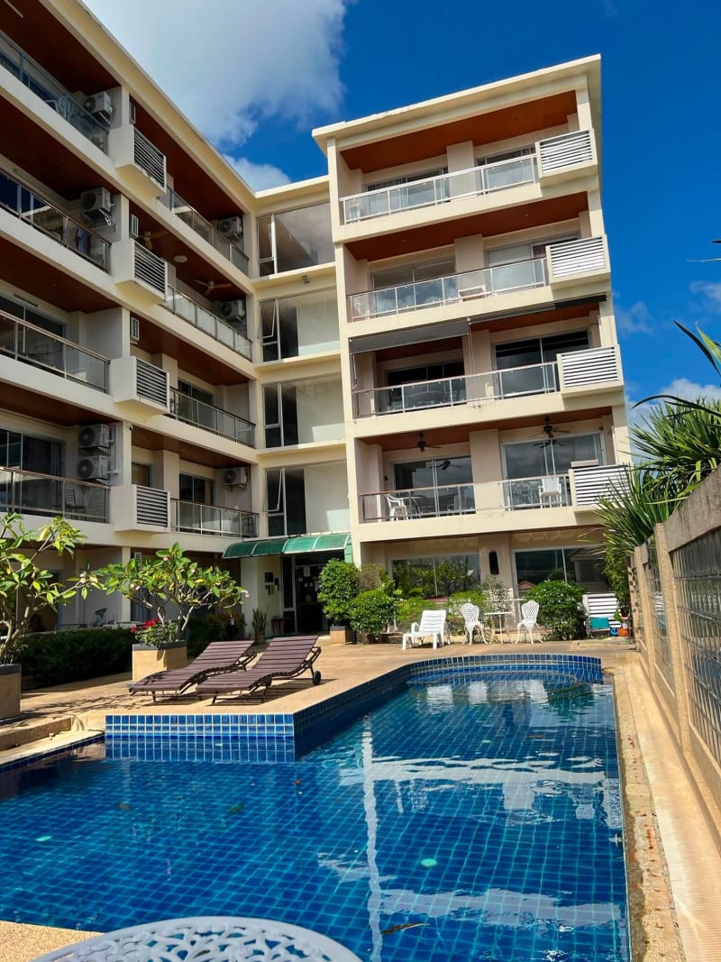 1BR Commercial Building — 1-bed commercial building for rent in Rawai, Phuket — photo 1