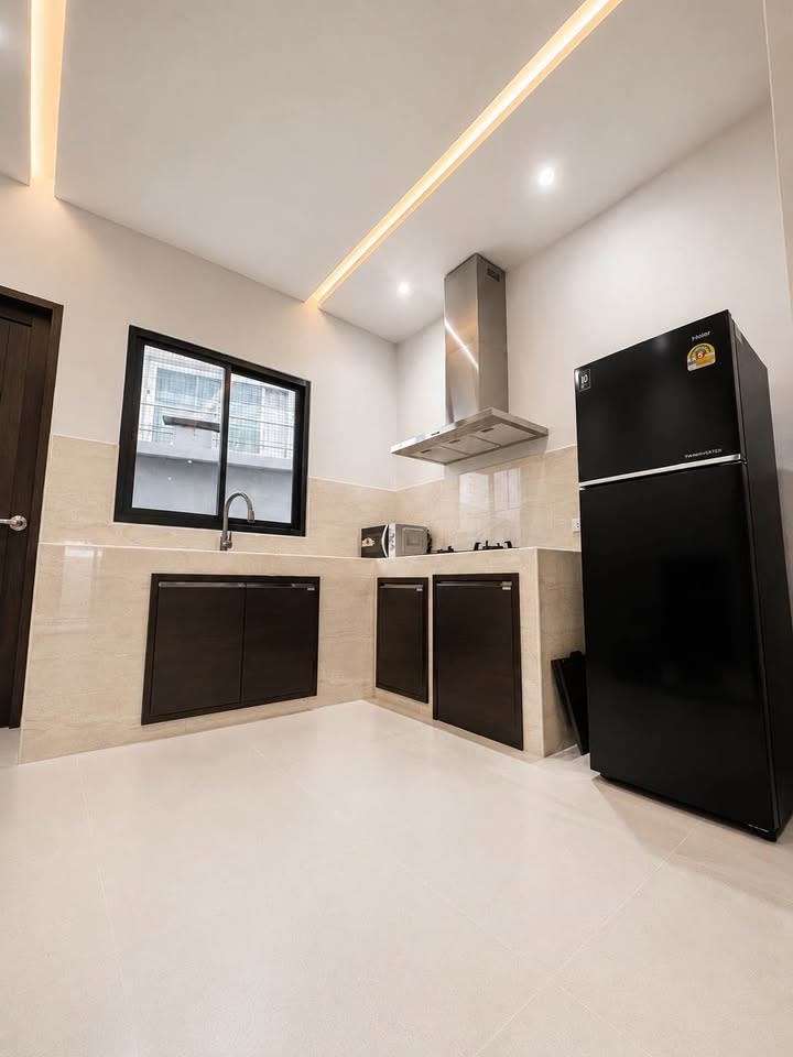 2-bed townhouse for rent in Chalong, Phuket — photo 3