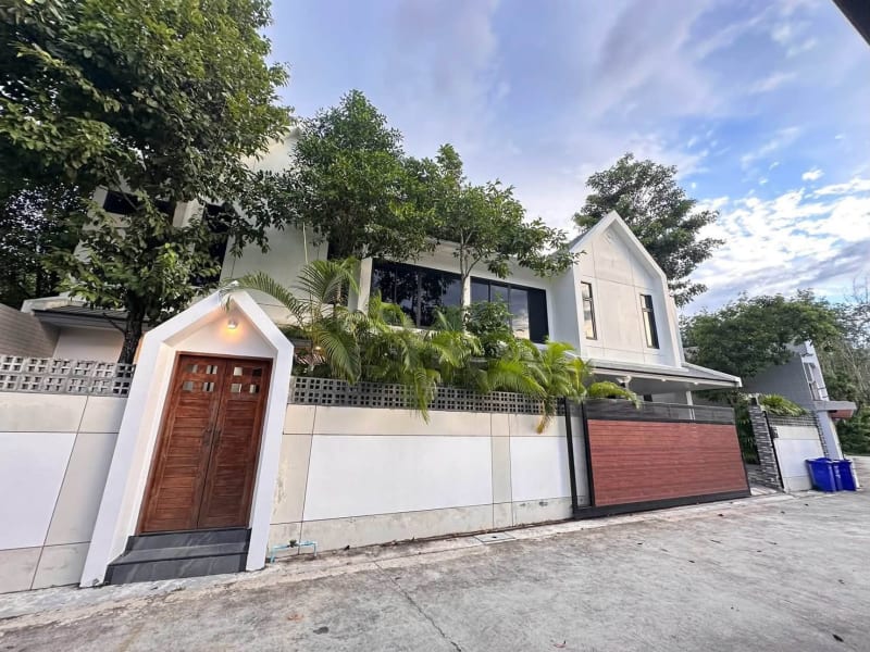 3BR Villa — 3-bed villa for rent in Thalang, Phuket — photo 1