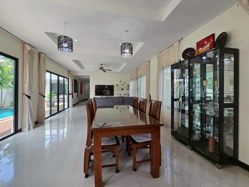 3-bed villa for rent in Rawai, Phuket — photo 8