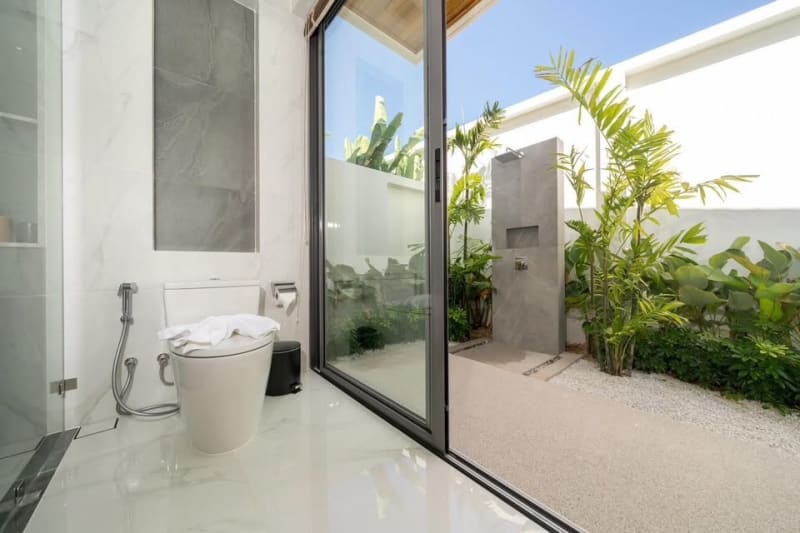 4-bed villa for rent in Bangtao, Phuket — photo 6