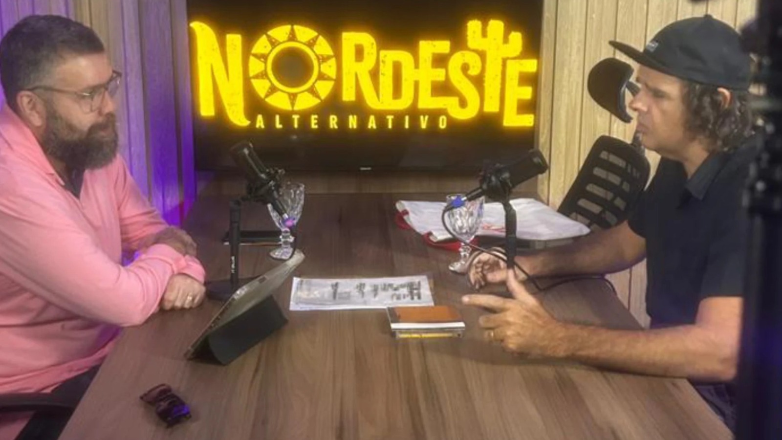 Canal Nordeste Alternativo estreia com entrevista de Ilsom Barros, da Zefirina Bomba